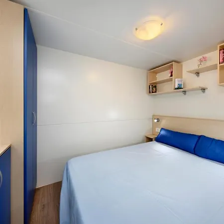 Campeggio Albatross Mobile Homes On Camping Waikiki *