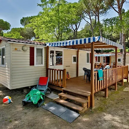 Albatross Mobile Homes On Camping Waikiki Campeggio *